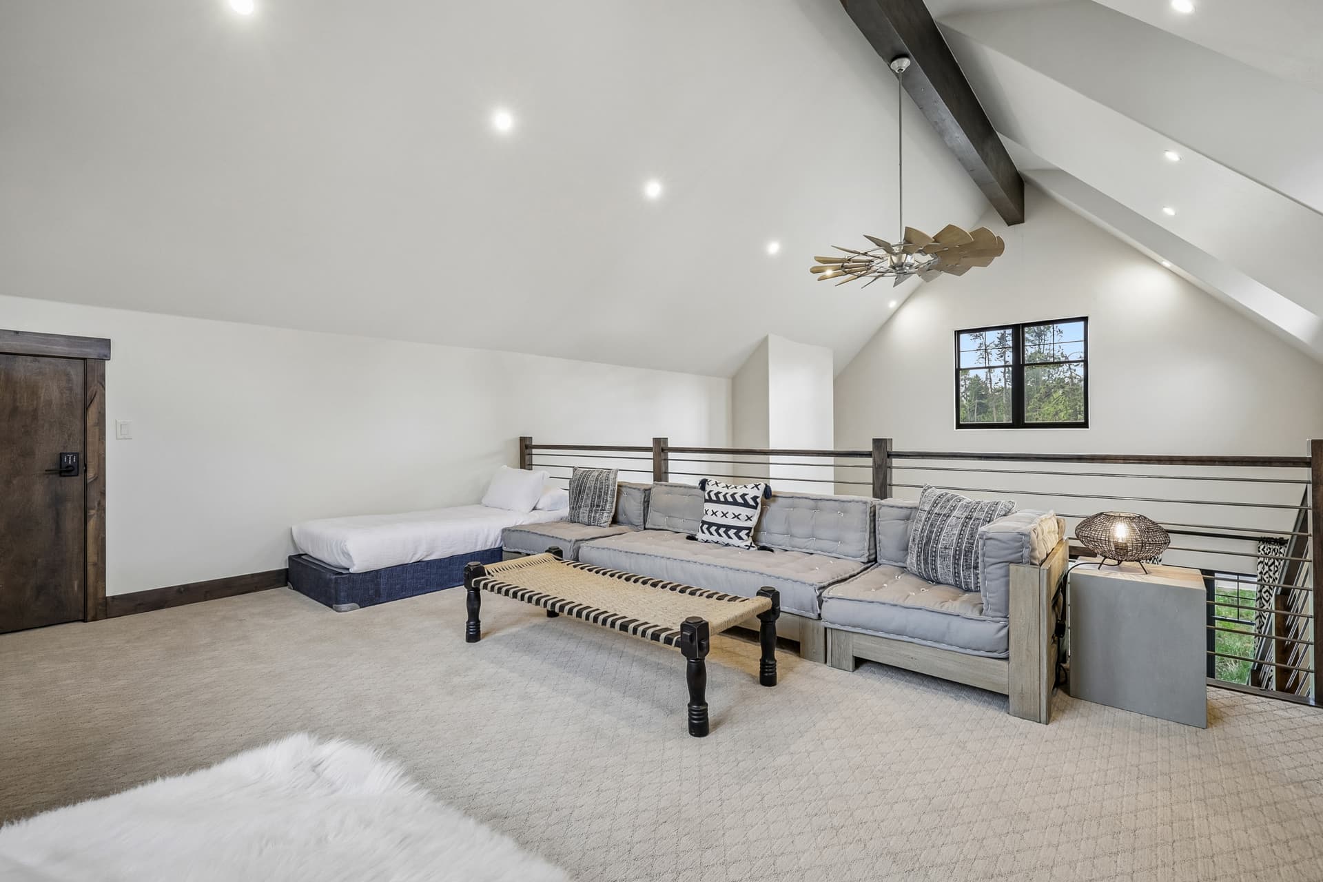 Loft - Peak and Petal Chalet - Frisco Vacation Rental