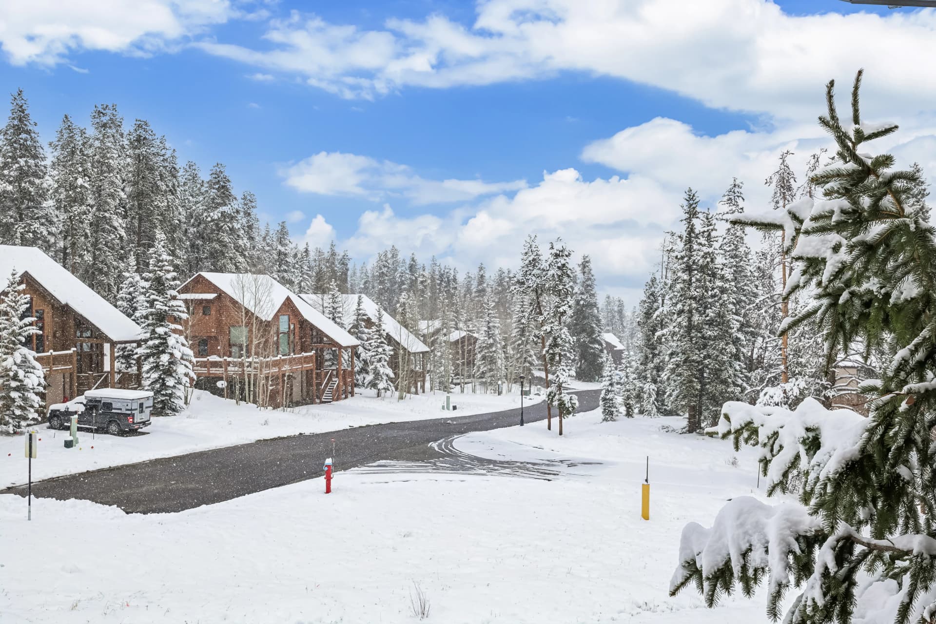 Exterior - 4 O'Clock Lodge D27 - Breckenridge Vacation Rental