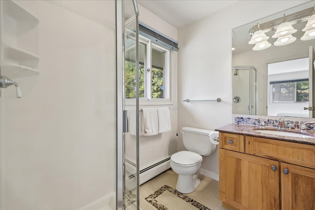 Bathroom - Tenderfoot Basecamp - Dillon Vacation Rental
