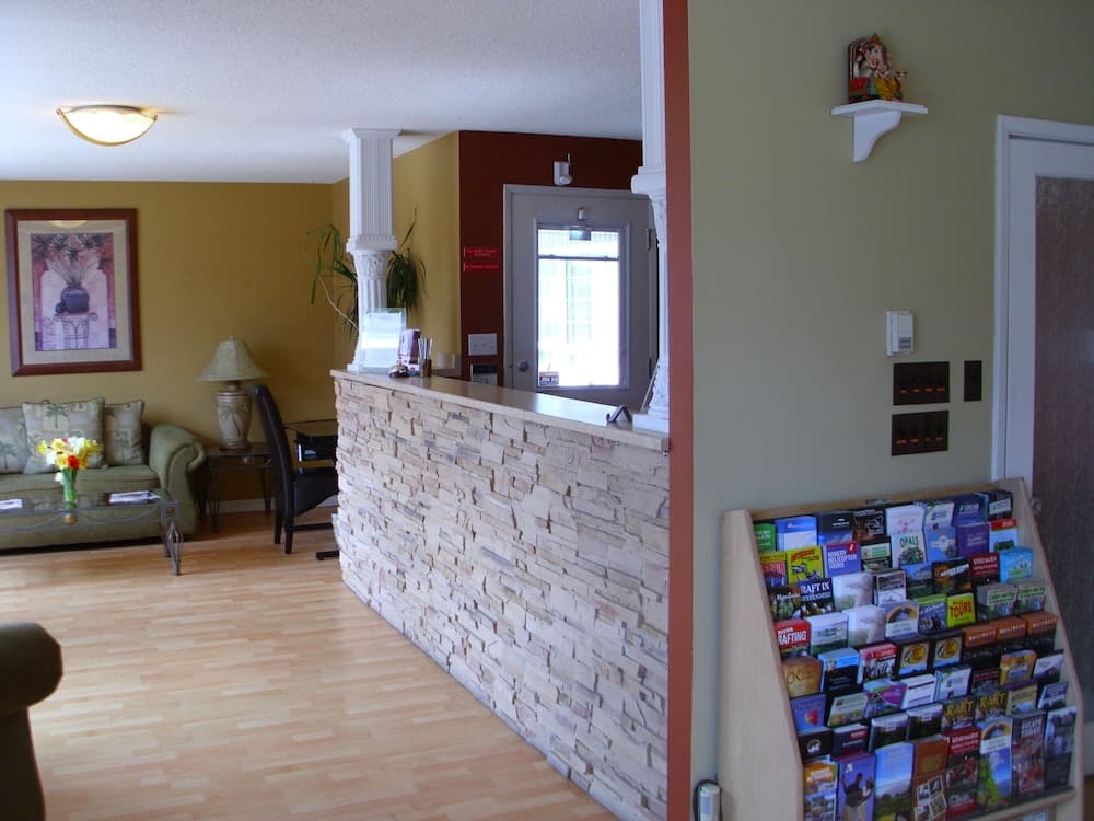 Check-in/Check-out Kiosk