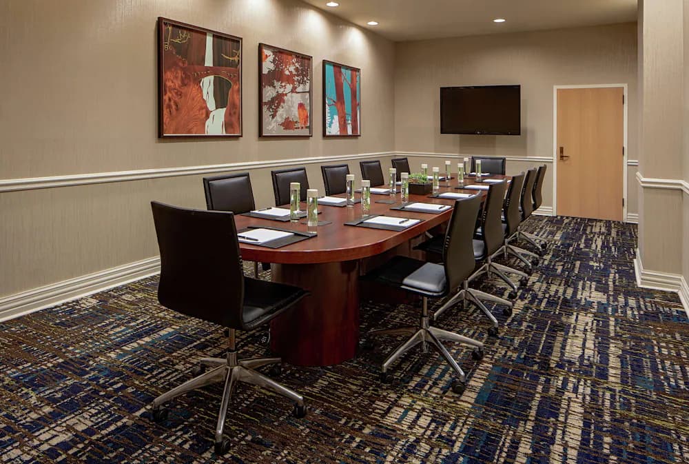Meeting facility