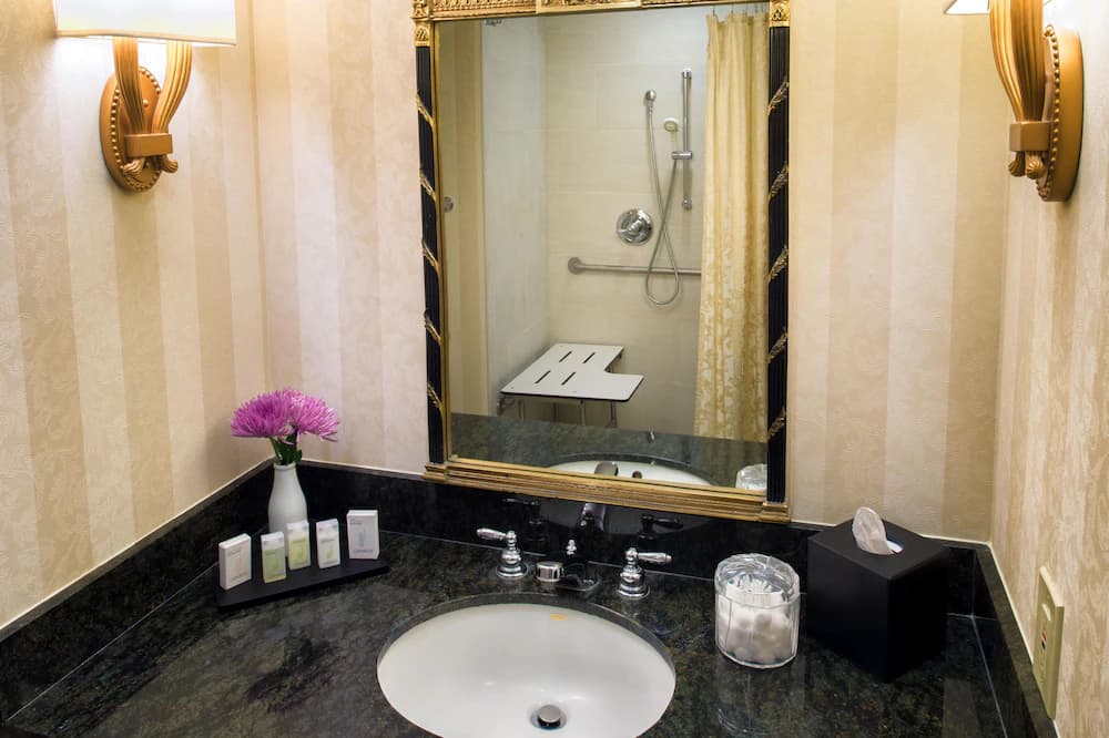 Bathroom shower