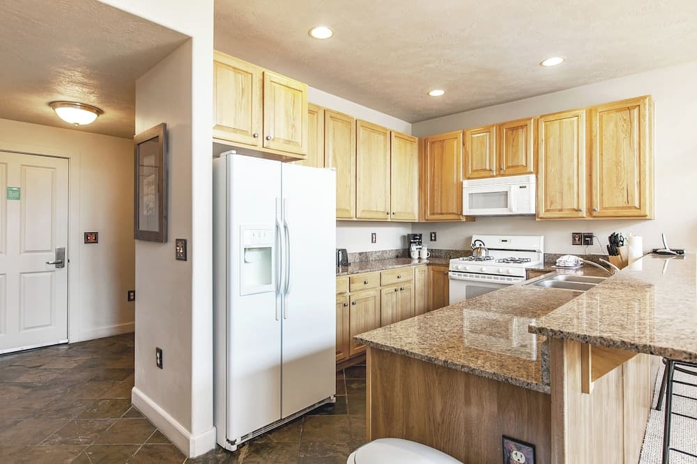 Private kitchenette