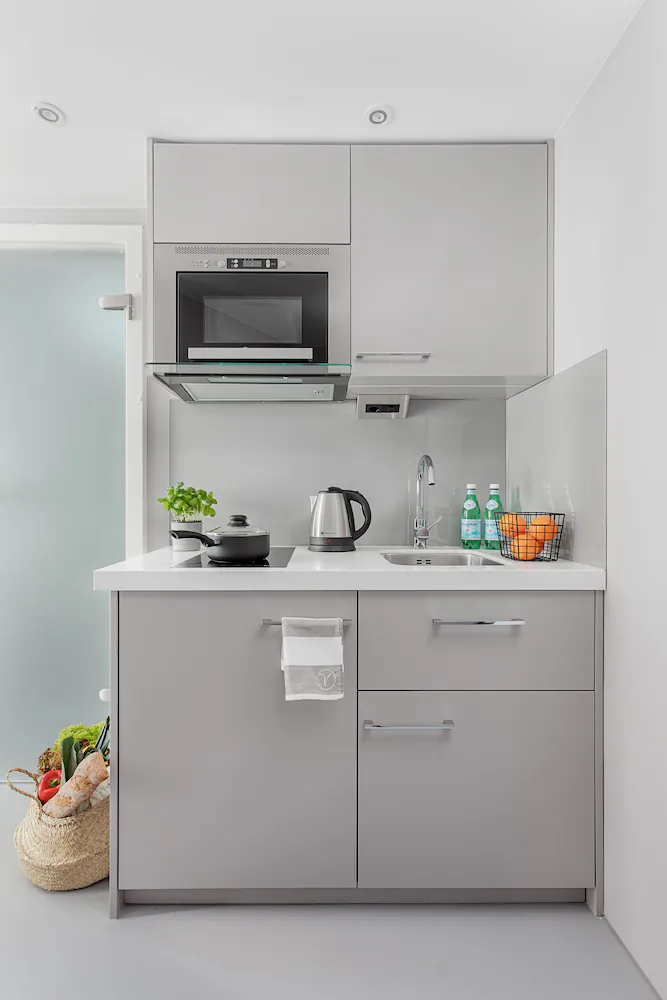 Private kitchenette