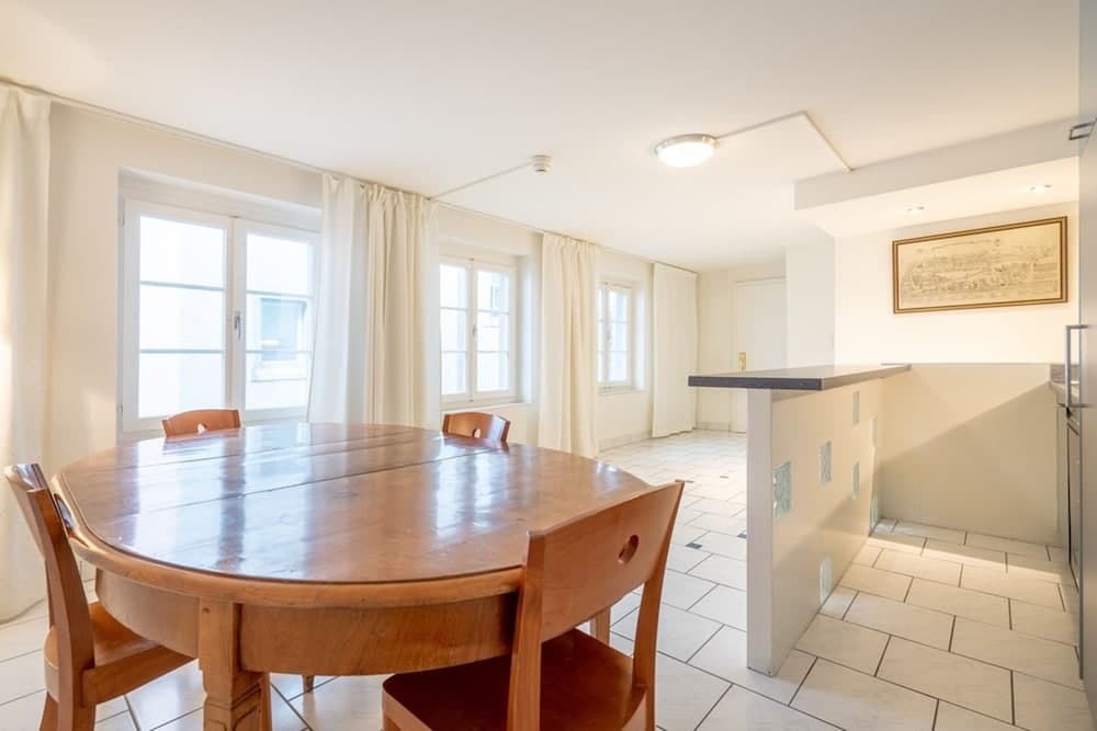 In-room dining