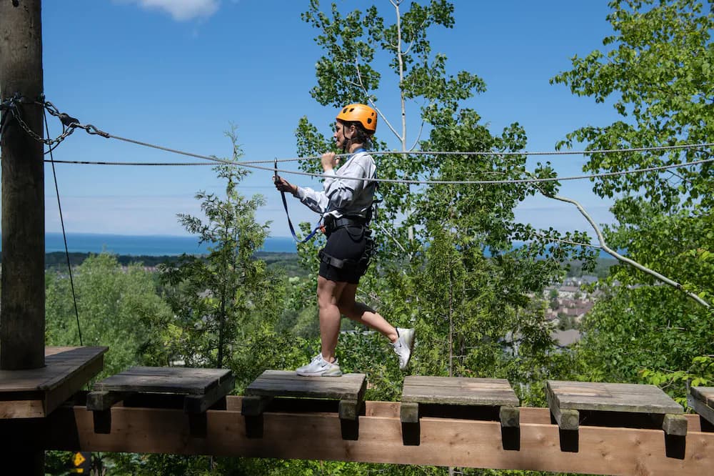 Ropes course (team building)