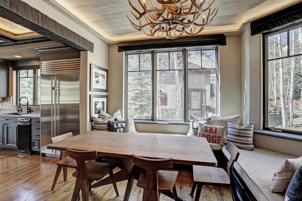Dining room