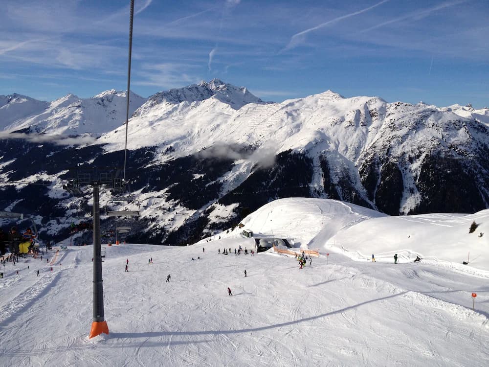Snow and ski sports