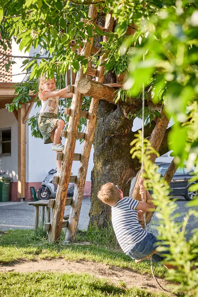 Children's play area - outdoor