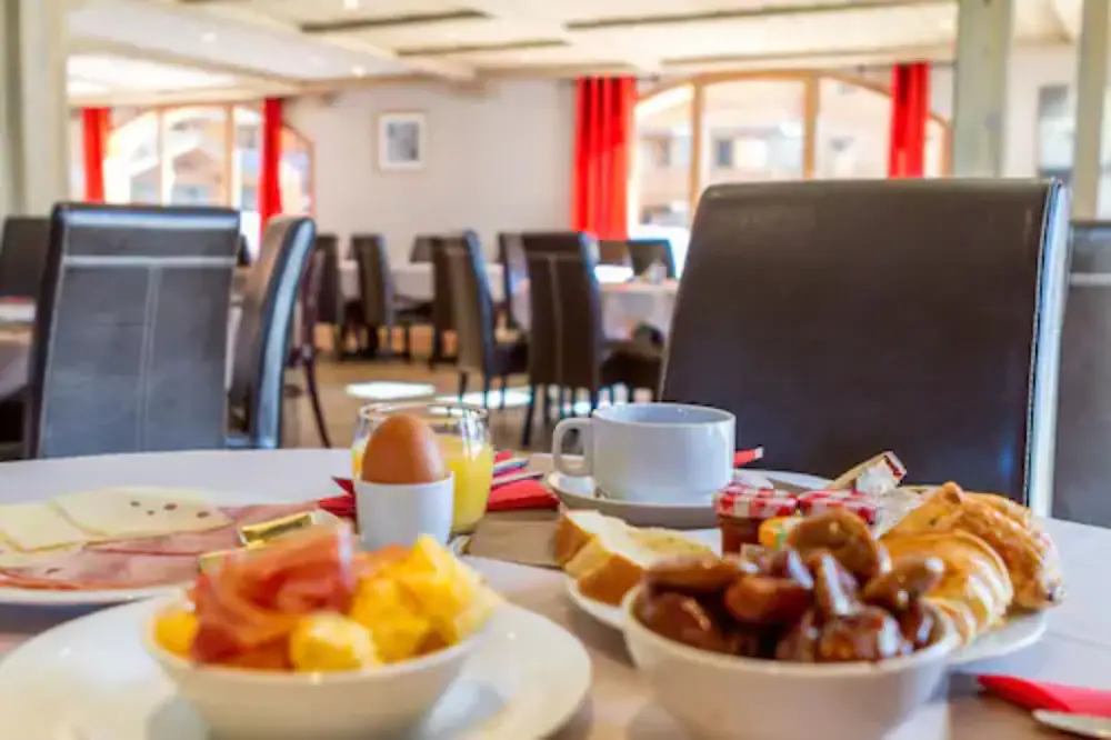 Breakfast meal