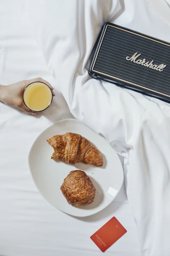 Room service - dining