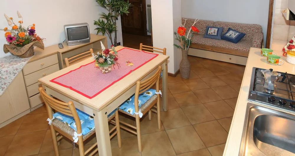 In-room dining