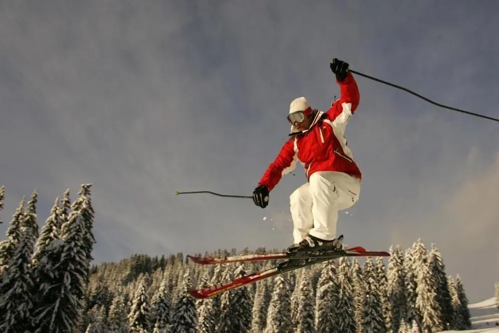 Snow and ski sports
