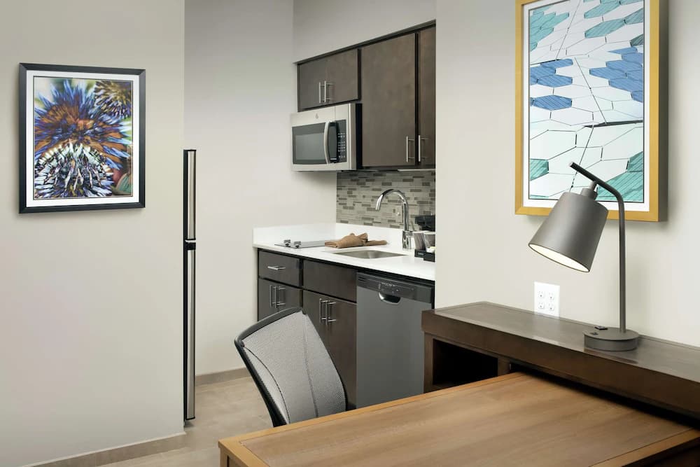 Private kitchenette