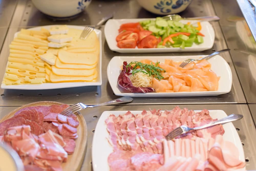 Breakfast buffet