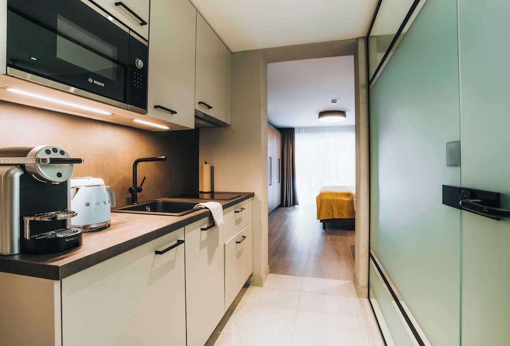 Private kitchenette