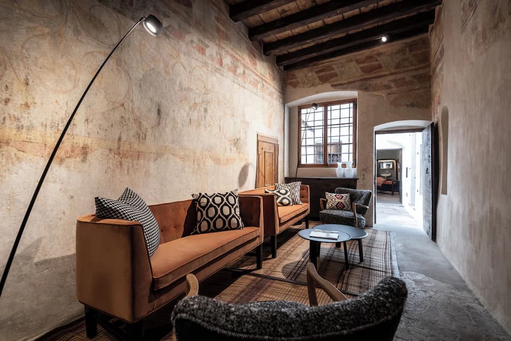 Lobby sitting area