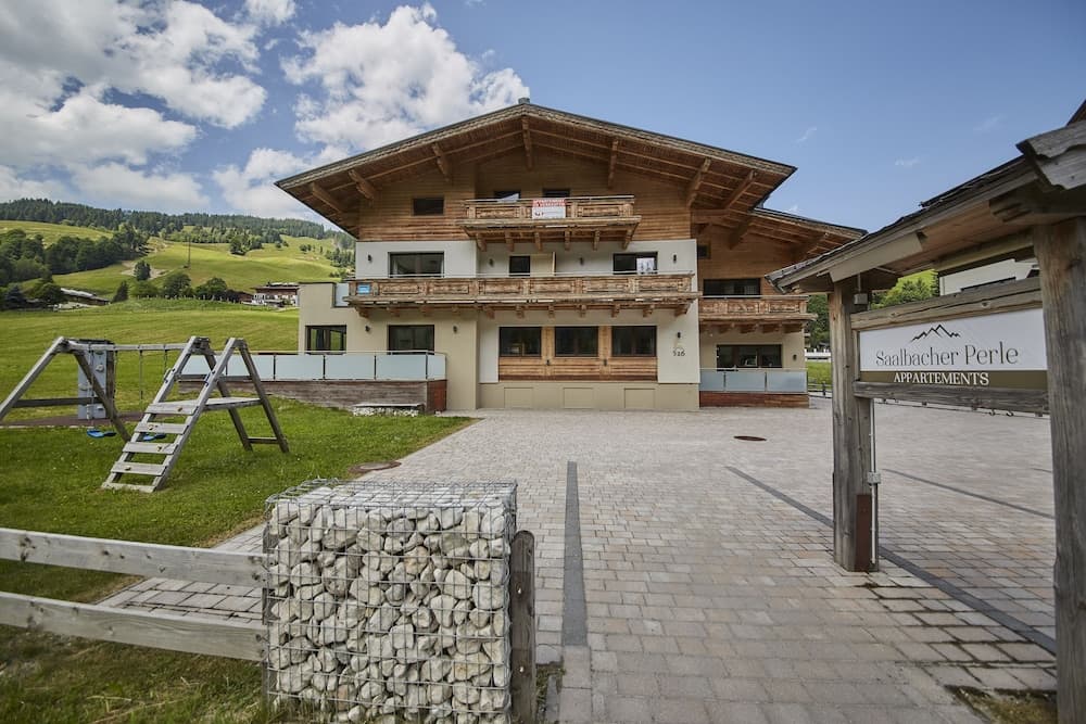 Primary image