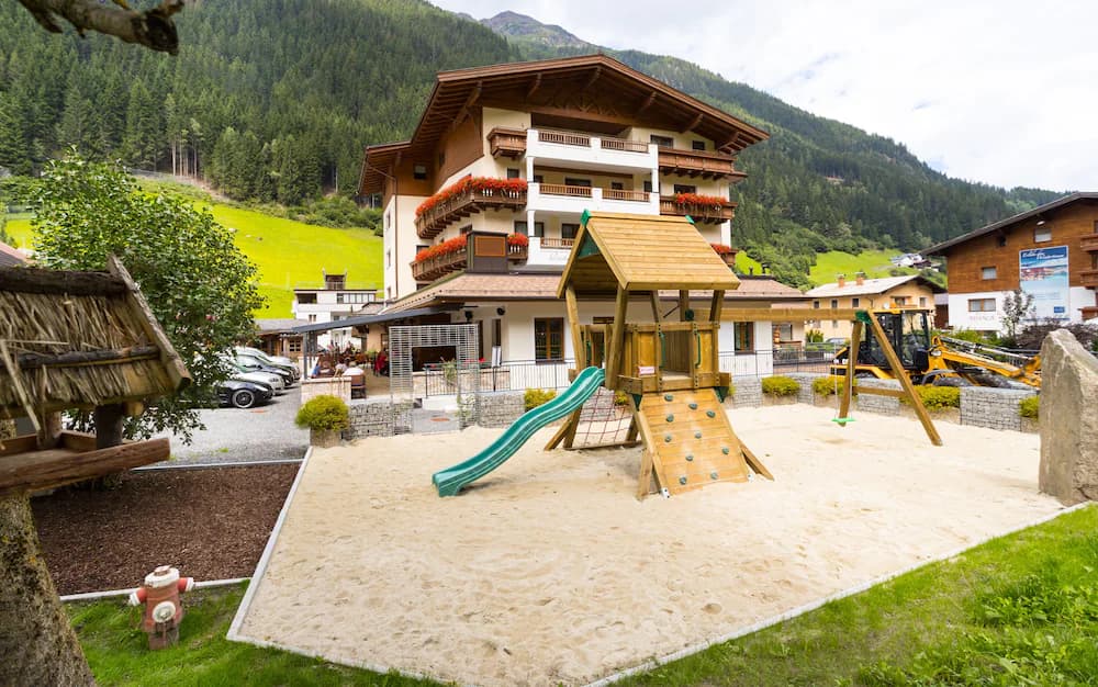 Children's play area - outdoor